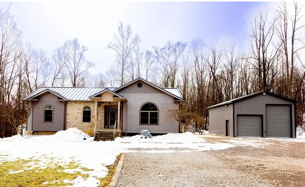 2246 Cutlip Rd 2246 Cutlip Rd, Jackson, OH 45640